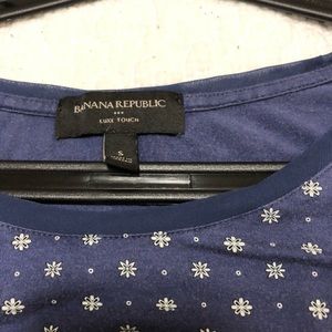 Banana Republic T-shirt